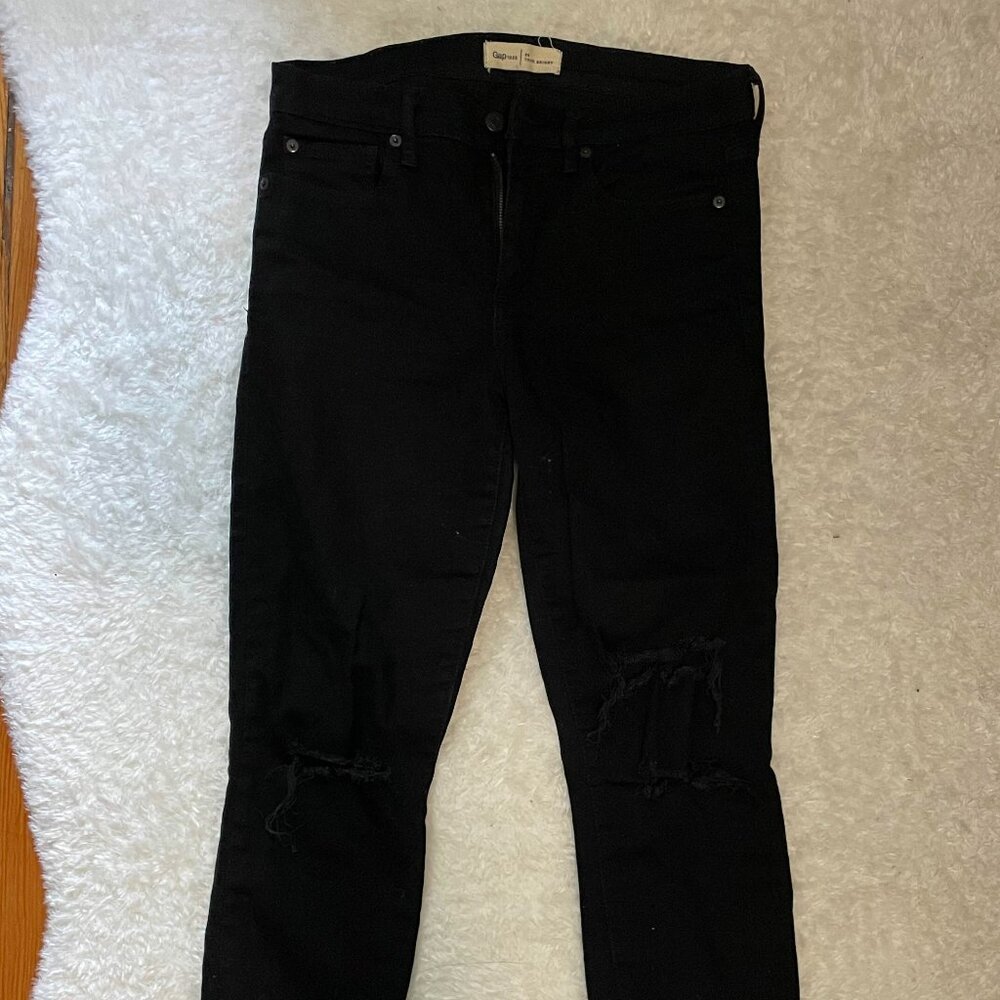 Gap distressed black True Skinny jeans